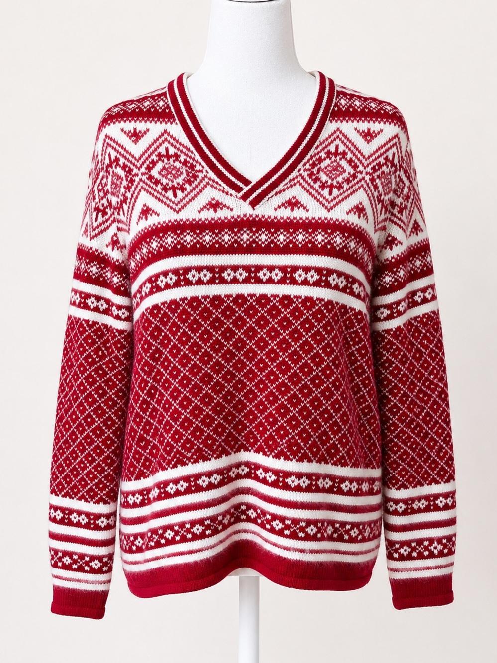 St. John’s Bay Large Fair Isle Nordic V-Neck Sweater Red White Embellished